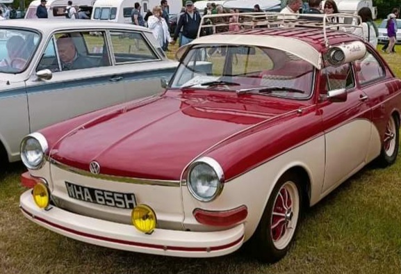 Customer vehicle